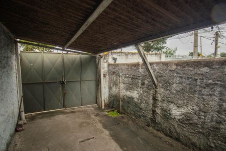 Casa para alugar com 60m², 2 quartos e 1 vaga Casa para alugar com 60m², 2 quartos e 1 vagaGaragem