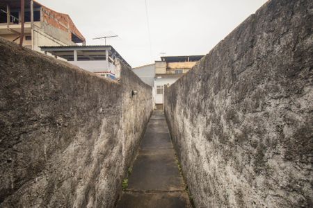 Casa para alugar com 60m², 2 quartos e 1 vaga Casa para alugar com 60m², 2 quartos e 1 vagaQuintal