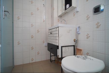 Banheiro de apartamento para alugar com 1 quarto, 60m² em Cristo Rei, São Leopoldo