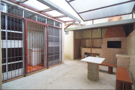 Apartamento para alugar com 60m², 1 quarto e 2 vagasÁrea comum - Churrasqueira