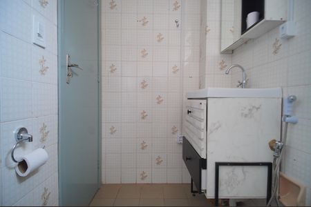 Apartamento para alugar com 60m², 1 quarto e 2 vagasBanheiro