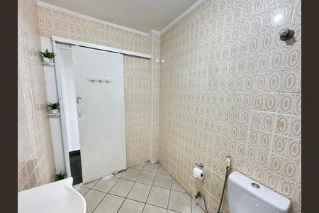 Apartamento para alugar com 125m², 2 quartos e 1 vaga Apartamento para alugar com 125m², 2 quartos e 1 vagaBanheiro 1