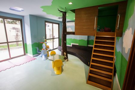 Apartamento para alugar com 75m², 3 quartos e 1 vagaBrinquedoteca