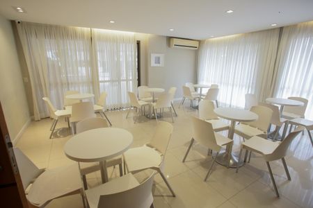Apartamento para alugar com 75m², 3 quartos e 1 vagaÁrea comum - Salão de festas