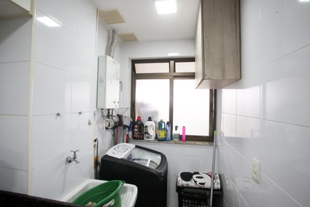 Apartamento para alugar com 75m², 3 quartos e 1 vagaÁrea de Serviço