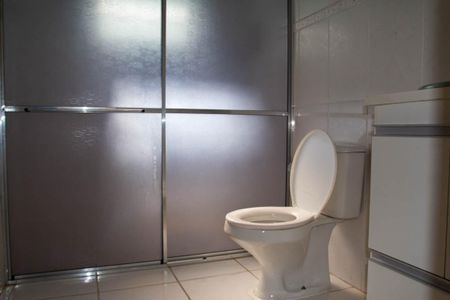 Casa para alugar com 70m², 1 quarto e 1 vaga Casa para alugar com 70m², 1 quarto e 1 vagaBanheiro