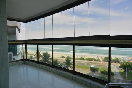 Varanda de apartamento para alugar com 1 quarto, 50m² em Barra da Tijuca, Rio de Janeiro