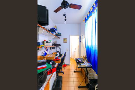 Apartamento à venda com 75m², 2 quartos e 1 vaga Apartamento à venda com 75m², 2 quartos e 1 vagaQuarto de Serviço