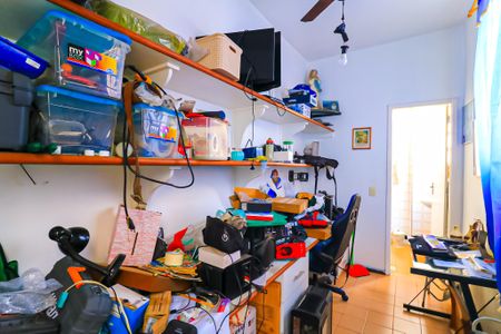 Apartamento à venda com 75m², 2 quartos e 1 vaga Apartamento à venda com 75m², 2 quartos e 1 vagaQuarto de Serviço