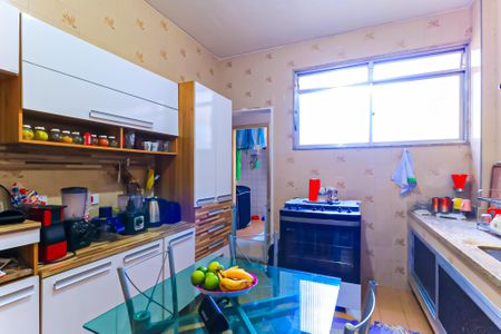 Apartamento à venda com 75m², 2 quartos e 1 vaga Apartamento à venda com 75m², 2 quartos e 1 vagaCozinha