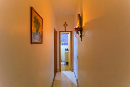 Apartamento à venda com 75m², 2 quartos e 1 vaga Apartamento à venda com 75m², 2 quartos e 1 vagaBanheiro Corredor