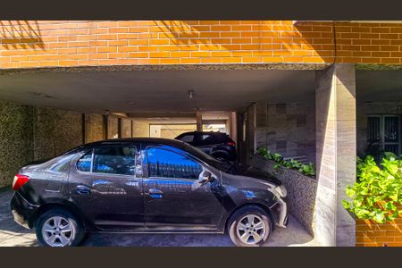 Apartamento à venda com 75m², 2 quartos e 1 vaga Apartamento à venda com 75m², 2 quartos e 1 vagaGaragem