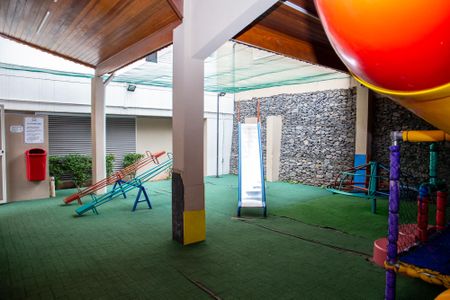 Apartamento à venda com 69m², 2 quartos e 1 vaga Apartamento à venda com 69m², 2 quartos e 1 vagaPlayground