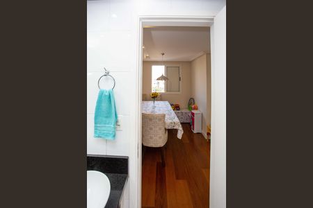 Apartamento à venda com 69m², 2 quartos e 1 vagaBanheiro Social
