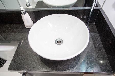 Apartamento à venda com 69m², 2 quartos e 1 vagaBanheiro Social