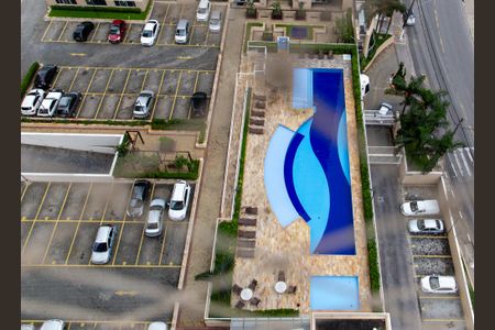 Apartamento à venda com 69m², 2 quartos e 1 vaga Apartamento à venda com 69m², 2 quartos e 1 vagaPiscina