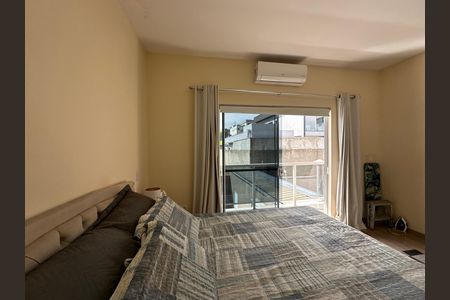 Casa de condomínio à venda com 118m², 2 quartos e 2 vagas Casa de condomínio à venda com 118m², 2 quartos e 2 vagasSuíte 2