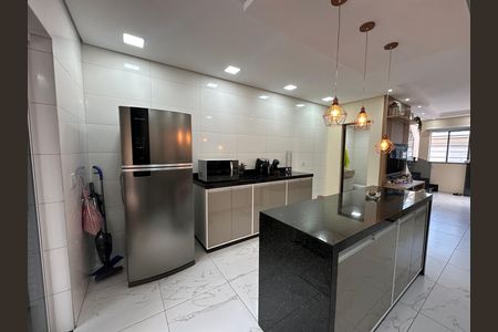 Casa de condomínio à venda com 118m², 2 quartos e 2 vagas Casa de condomínio à venda com 118m², 2 quartos e 2 vagasCozinha