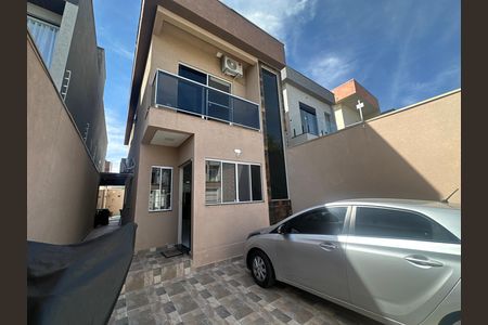 Casa de condomínio à venda com 118m², 2 quartos e 2 vagas Casa de condomínio à venda com 118m², 2 quartos e 2 vagasGaragem