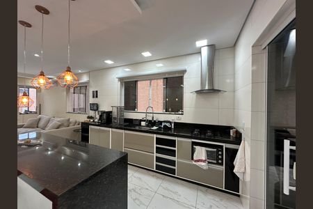 Casa de condomínio à venda com 118m², 2 quartos e 2 vagas Casa de condomínio à venda com 118m², 2 quartos e 2 vagasCozinha