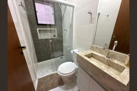 Casa de condomínio à venda com 118m², 2 quartos e 2 vagas Casa de condomínio à venda com 118m², 2 quartos e 2 vagasBanheiro da Suíte 1