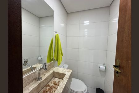Casa de condomínio à venda com 118m², 2 quartos e 2 vagas Casa de condomínio à venda com 118m², 2 quartos e 2 vagasLavabo
