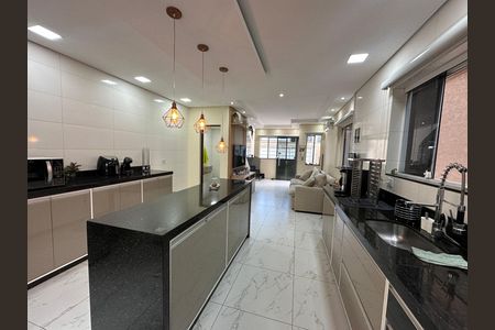 Casa de condomínio à venda com 118m², 2 quartos e 2 vagas Casa de condomínio à venda com 118m², 2 quartos e 2 vagasCozinha