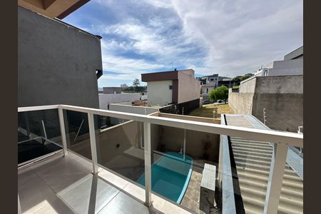 Casa de condomínio à venda com 118m², 2 quartos e 2 vagas Casa de condomínio à venda com 118m², 2 quartos e 2 vagasVaranda