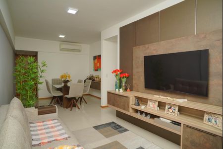 Apartamento à venda com 104m², 3 quartos e 2 vagasSala