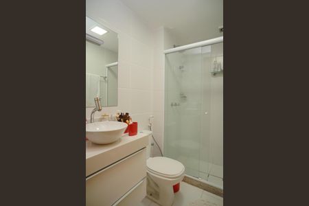 Apartamento à venda com 104m², 3 quartos e 2 vagasBanheiro do Quarto 3