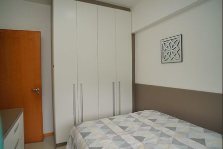 Apartamento à venda com 104m², 3 quartos e 2 vagasQuarto 1