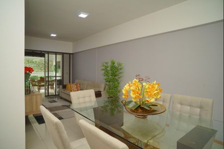 Apartamento à venda com 104m², 3 quartos e 2 vagasSala