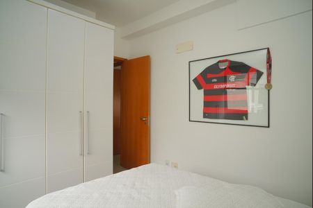 Apartamento à venda com 104m², 3 quartos e 2 vagasQuarto 2