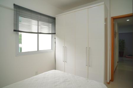 Apartamento à venda com 104m², 3 quartos e 2 vagasQuarto 2