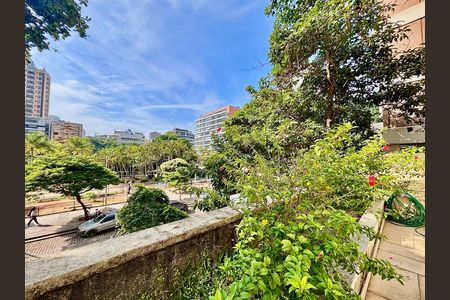 Apartamento para alugar com 90m², 2 quartos e sem vaga Apartamento para alugar com 90m², 2 quartos e sem vagaÁrea comum