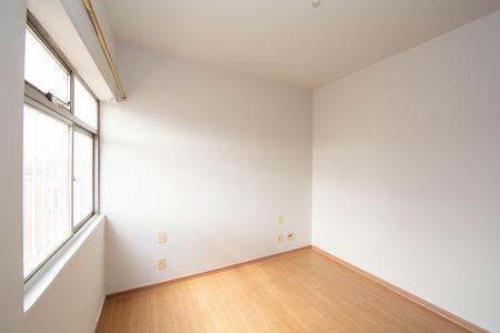 Apartamento à venda com 101m², 3 quartos e 1 vagaQUARTO2