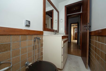 Apartamento à venda com 101m², 3 quartos e 1 vagaBANHEIRO