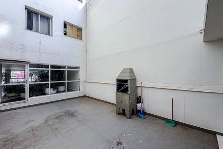 Apartamento para alugar com 38m², 1 quarto e 1 vaga Apartamento para alugar com 38m², 1 quarto e 1 vagaÁrea comum - Churrasqueira