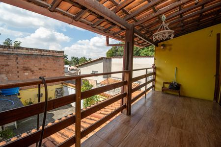 Casa para alugar com 180m², 3 quartos e 4 vagas Casa para alugar com 180m², 3 quartos e 4 vagasVaranda