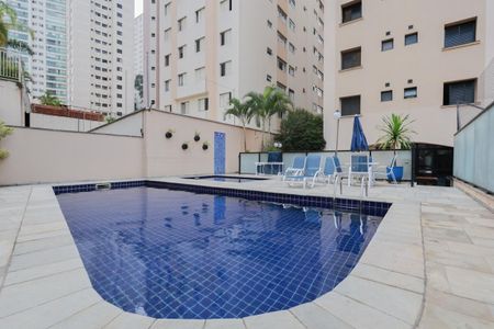 Apartamento para alugar com 60m², 2 quartos e 2 vagas Apartamento para alugar com 60m², 2 quartos e 2 vagasÁrea comum - Piscina