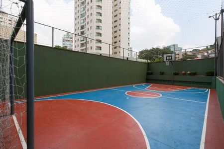 Apartamento para alugar com 60m², 2 quartos e 2 vagas Apartamento para alugar com 60m², 2 quartos e 2 vagasÁrea comum - Quadra esportiva