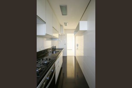 Apartamento à venda com 72m², 3 quartos e 2 vagas Apartamento à venda com 72m², 3 quartos e 2 vagasCozinha