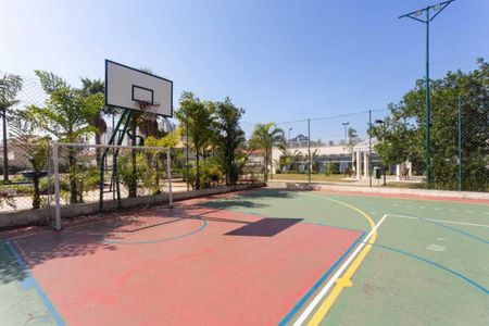 Apartamento à venda com 72m², 3 quartos e 2 vagas Apartamento à venda com 72m², 3 quartos e 2 vagasQuadra