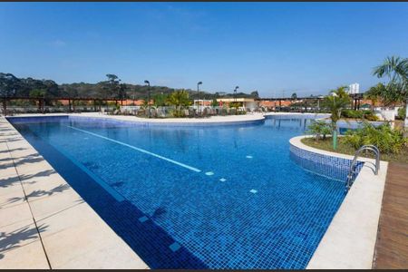 Apartamento à venda com 72m², 3 quartos e 2 vagas Apartamento à venda com 72m², 3 quartos e 2 vagasPiscina