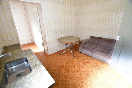 Casa para alugar com 216m², 1 quarto e 3 vagasCozinha
