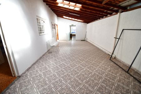 Casa para alugar com 216m², 1 quarto e 3 vagasVaranda