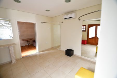 Quarto de casa à venda com 1 quarto, 216m² em Vila Angelino Rossi, Campinas
