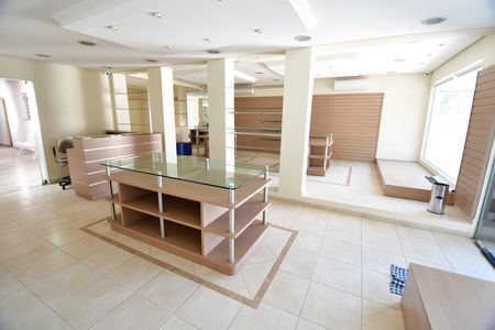 Sala de casa à venda com 1 quarto, 216m² em Vila Angelino Rossi, Campinas
