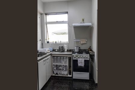 Apartamento à venda com 150m², 2 quartos e 2 vagas Apartamento à venda com 150m², 2 quartos e 2 vagasCozinha