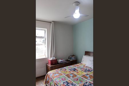 Quarto 1 de apartamento à venda com 2 quartos, 150m² em Alto Barroca, Belo Horizonte